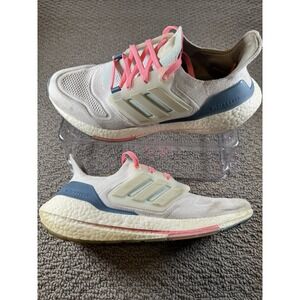Adidas GX5929 Ultra Boost 22 Sneakers‎ Road Running Shoes Lace Up Women 9.5